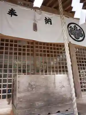 軍刀利神社の本殿・本堂