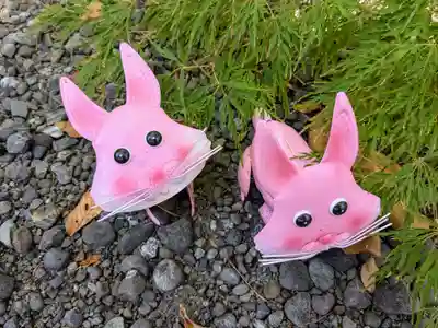 彌彦神社　(伊夜日子神社)の像