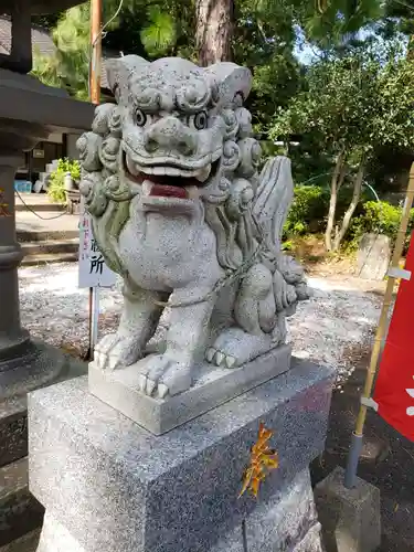 春日神社の狛犬