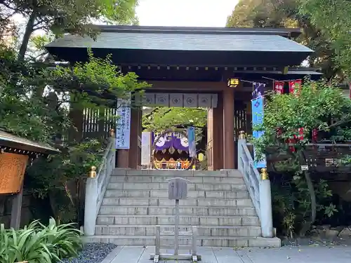 東京大神宮の山門