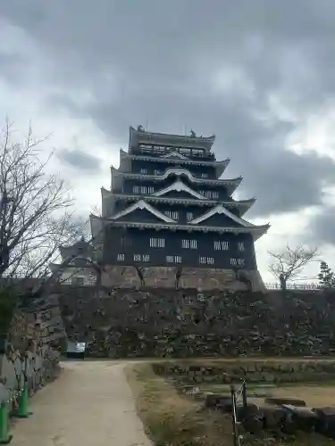 石鎚神社 福山城遥拝所の{uncategorized: "未分類", other: "その他", undefined: "問題あり", building: "その他建物", grave: "お墓", sacred_gate: "鳥居", guardian: "狛犬", statue: "像", buddha: "仏像", history: "歴史", nature: "自然", garden: "庭園", animal: "動物", pagoda: "塔", temizu: "手水舎", mountain_gate: "山門・神門", sanctuary: "本殿・本堂", subordinate: "末社・摂社", art: "芸術", scenery: "景色", jizo: "地蔵", ema: "絵馬", goshuin: "御朱印", omikuji: "おみくじ", items: "授与品その他", amulet: "お守り", goshuincho: "御朱印帳", eats: "食事", festival: "お祭り", votive_dance: "神楽", shichigosan: "七五三参", wedding: "結婚式", experience: "体験その他", initially: "初詣", around: "周辺", anti_infection: "感染症対策"}