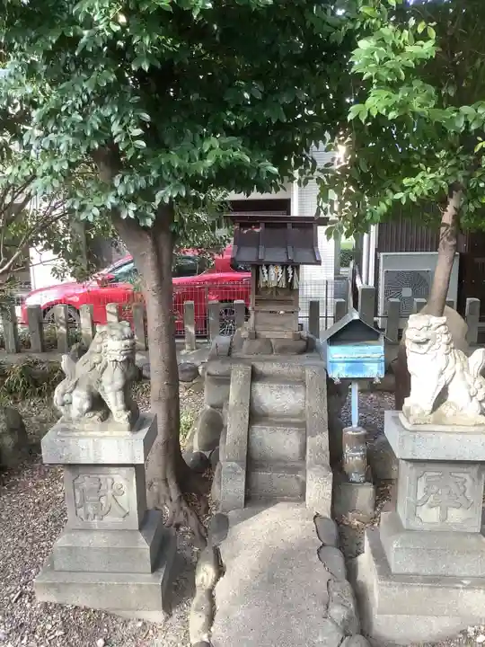 神明社(露橋神明社)の狛犬