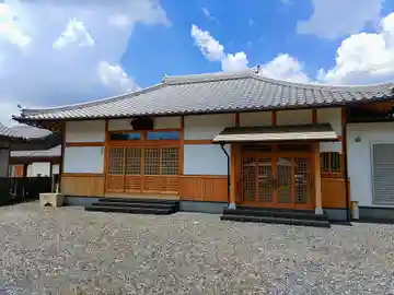 観山寺の本殿・本堂