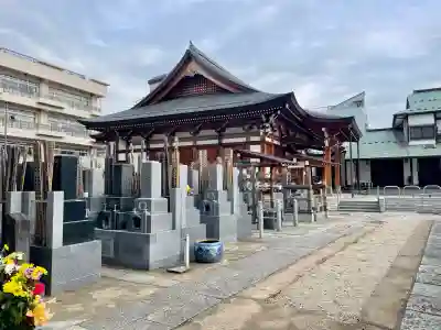 東覺寺の{uncategorized: "未分類", other: "その他", undefined: "問題あり", building: "その他建物", grave: "お墓", sacred_gate: "鳥居", guardian: "狛犬", statue: "像", buddha: "仏像", history: "歴史", nature: "自然", garden: "庭園", animal: "動物", pagoda: "塔", temizu: "手水舎", mountain_gate: "山門・神門", sanctuary: "本殿・本堂", subordinate: "末社・摂社", art: "芸術", scenery: "景色", jizo: "地蔵", ema: "絵馬", goshuin: "御朱印", omikuji: "おみくじ", items: "授与品その他", amulet: "お守り", goshuincho: "御朱印帳", eats: "食事", festival: "お祭り", votive_dance: "神楽", shichigosan: "七五三参", wedding: "結婚式", experience: "体験その他", initially: "初詣", around: "周辺", anti_infection: "感染症対策"}