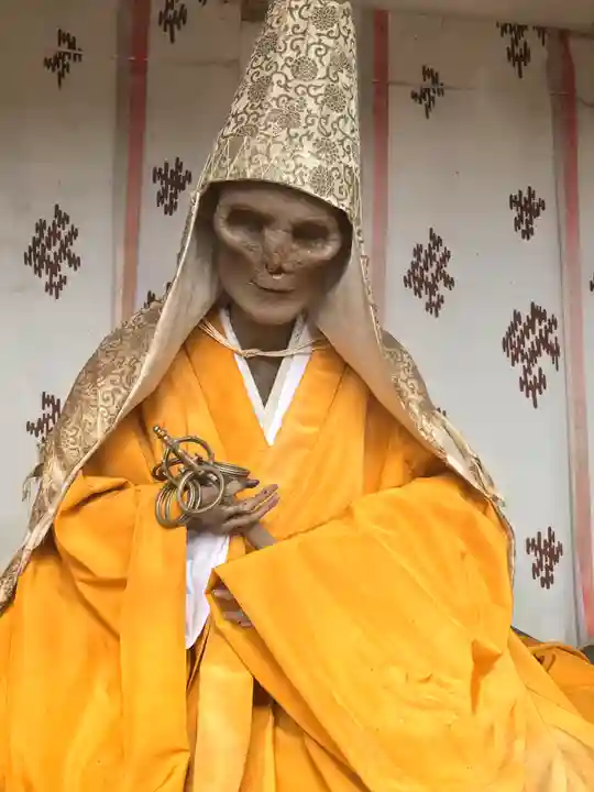 湯殿山神社(出羽三山神社)(山形県)