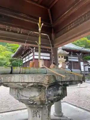 善峯寺の手水舎