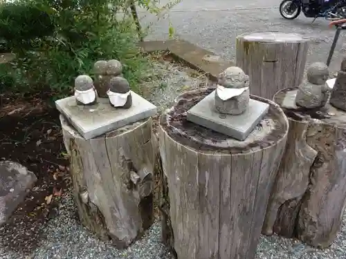 伊勢原 法泉寺の地蔵