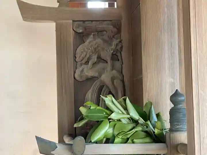 屋船神社の芸術