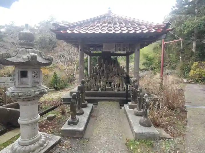 蓮華峯寺(新潟県)