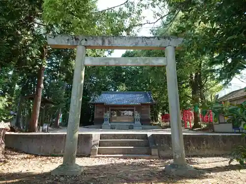 神明社の鳥居