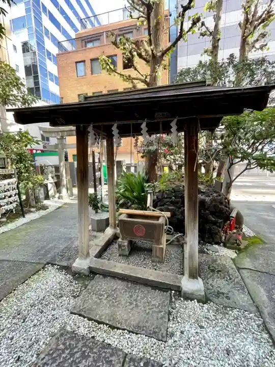 讃岐小白稲荷神社の手水舎