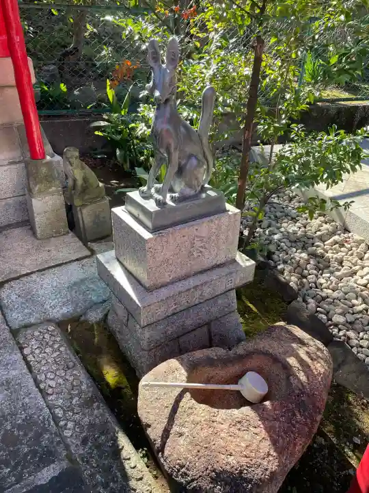 室泉寺の{uncategorized: "未分類", other: "その他", undefined: "問題あり", building: "その他建物", grave: "お墓", sacred_gate: "鳥居", guardian: "狛犬", statue: "像", buddha: "仏像", history: "歴史", nature: "自然", garden: "庭園", animal: "動物", pagoda: "塔", temizu: "手水舎", mountain_gate: "山門・神門", sanctuary: "本殿・本堂", subordinate: "末社・摂社", art: "芸術", scenery: "景色", jizo: "地蔵", ema: "絵馬", goshuin: "御朱印", omikuji: "おみくじ", items: "授与品その他", amulet: "お守り", goshuincho: "御朱印帳", eats: "食事", festival: "お祭り", votive_dance: "神楽", shichigosan: "七五三参", wedding: "結婚式", experience: "体験その他", initially: "初詣", around: "周辺", anti_infection: "感染症対策"}