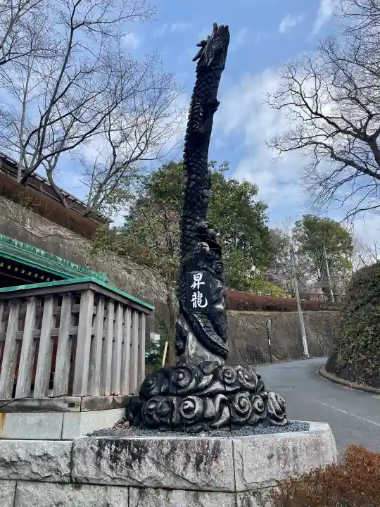 常陸国出雲大社の{uncategorized: "未分類", other: "その他", undefined: "問題あり", building: "その他建物", grave: "お墓", sacred_gate: "鳥居", guardian: "狛犬", statue: "像", buddha: "仏像", history: "歴史", nature: "自然", garden: "庭園", animal: "動物", pagoda: "塔", temizu: "手水舎", mountain_gate: "山門・神門", sanctuary: "本殿・本堂", subordinate: "末社・摂社", art: "芸術", scenery: "景色", jizo: "地蔵", ema: "絵馬", goshuin: "御朱印", omikuji: "おみくじ", items: "授与品その他", amulet: "お守り", goshuincho: "御朱印帳", eats: "食事", festival: "お祭り", votive_dance: "神楽", shichigosan: "七五三参", wedding: "結婚式", experience: "体験その他", initially: "初詣", around: "周辺", anti_infection: "感染症対策"}
