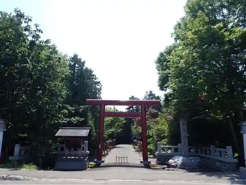 比布神社の鳥居