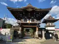 萬満寺の山門・神門