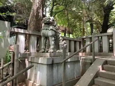 渋谷氷川神社の{uncategorized: "未分類", other: "その他", undefined: "問題あり", building: "その他建物", grave: "お墓", sacred_gate: "鳥居", guardian: "狛犬", statue: "像", buddha: "仏像", history: "歴史", nature: "自然", garden: "庭園", animal: "動物", pagoda: "塔", temizu: "手水舎", mountain_gate: "山門・神門", sanctuary: "本殿・本堂", subordinate: "末社・摂社", art: "芸術", scenery: "景色", jizo: "地蔵", ema: "絵馬", goshuin: "御朱印", omikuji: "おみくじ", items: "授与品その他", amulet: "お守り", goshuincho: "御朱印帳", eats: "食事", festival: "お祭り", votive_dance: "神楽", shichigosan: "七五三参", wedding: "結婚式", experience: "体験その他", initially: "初詣", around: "周辺", anti_infection: "感染症対策"}