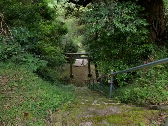 日森神社の建物その他