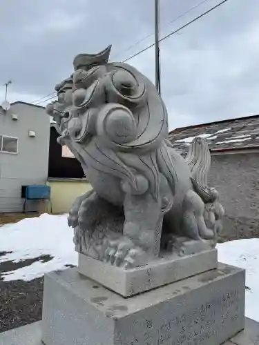 本別稲荷神社の{uncategorized: "未分類", other: "その他", undefined: "問題あり", building: "その他建物", grave: "お墓", sacred_gate: "鳥居", guardian: "狛犬", statue: "像", buddha: "仏像", history: "歴史", nature: "自然", garden: "庭園", animal: "動物", pagoda: "塔", temizu: "手水舎", mountain_gate: "山門・神門", sanctuary: "本殿・本堂", subordinate: "末社・摂社", art: "芸術", scenery: "景色", jizo: "地蔵", ema: "絵馬", goshuin: "御朱印", omikuji: "おみくじ", items: "授与品その他", amulet: "お守り", goshuincho: "御朱印帳", eats: "食事", festival: "お祭り", votive_dance: "神楽", shichigosan: "七五三参", wedding: "結婚式", experience: "体験その他", initially: "初詣", around: "周辺", anti_infection: "感染症対策"}