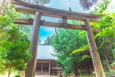 鳥海山大物忌神社蕨岡口ノ宮の鳥居