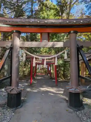 新屋山神社(山梨県)