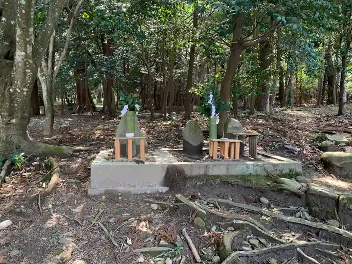 花垣神社の末社・摂社