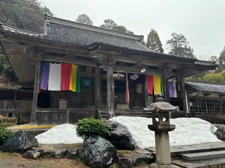 酒波寺の{uncategorized: "未分類", other: "その他", undefined: "問題あり", building: "その他建物", grave: "お墓", sacred_gate: "鳥居", guardian: "狛犬", statue: "像", buddha: "仏像", history: "歴史", nature: "自然", garden: "庭園", animal: "動物", pagoda: "塔", temizu: "手水舎", mountain_gate: "山門・神門", sanctuary: "本殿・本堂", subordinate: "末社・摂社", art: "芸術", scenery: "景色", jizo: "地蔵", ema: "絵馬", goshuin: "御朱印", omikuji: "おみくじ", items: "授与品その他", amulet: "お守り", goshuincho: "御朱印帳", eats: "食事", festival: "お祭り", votive_dance: "神楽", shichigosan: "七五三参", wedding: "結婚式", experience: "体験その他", initially: "初詣", around: "周辺", anti_infection: "感染症対策"}