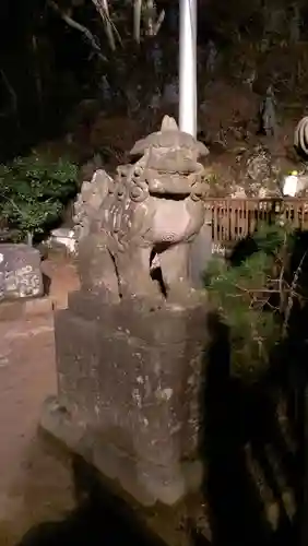 高尾山薬王院の狛犬