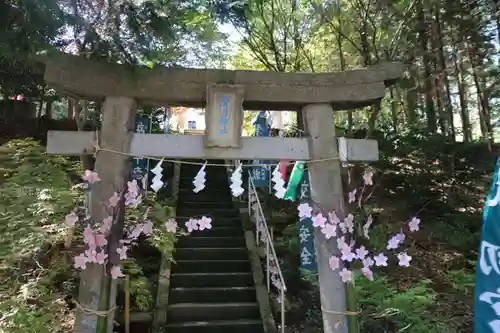 滑川神社 - 仕事と子どもの守り神の鳥居