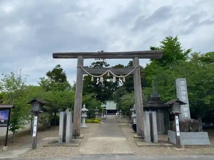 鎌数伊勢大神宮の{uncategorized: "未分類", other: "その他", undefined: "問題あり", building: "その他建物", grave: "お墓", sacred_gate: "鳥居", guardian: "狛犬", statue: "像", buddha: "仏像", history: "歴史", nature: "自然", garden: "庭園", animal: "動物", pagoda: "塔", temizu: "手水舎", mountain_gate: "山門・神門", sanctuary: "本殿・本堂", subordinate: "末社・摂社", art: "芸術", scenery: "景色", jizo: "地蔵", ema: "絵馬", goshuin: "御朱印", omikuji: "おみくじ", items: "授与品その他", amulet: "お守り", goshuincho: "御朱印帳", eats: "食事", festival: "お祭り", votive_dance: "神楽", shichigosan: "七五三参", wedding: "結婚式", experience: "体験その他", initially: "初詣", around: "周辺", anti_infection: "感染症対策"}