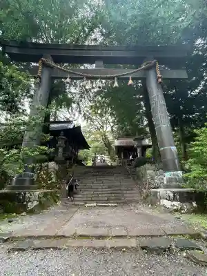 諏訪大社上社前宮(長野県)