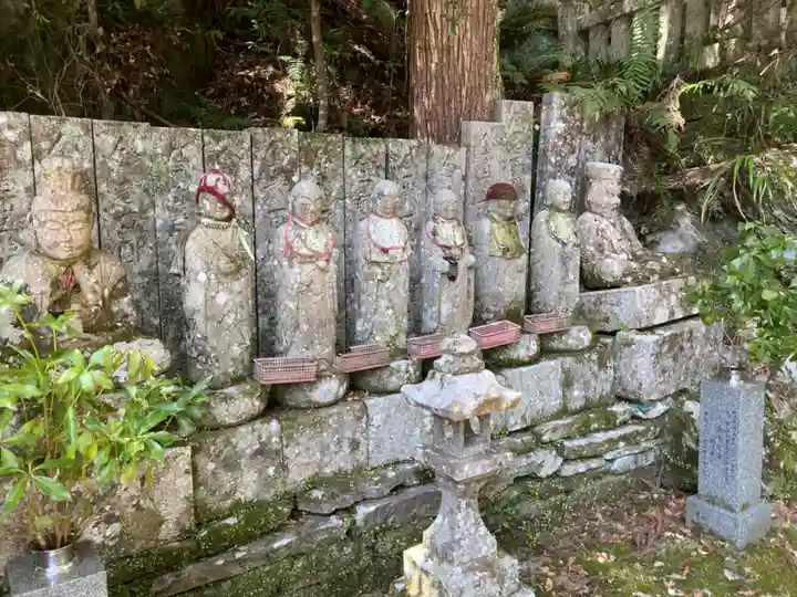 仙龍寺の地蔵