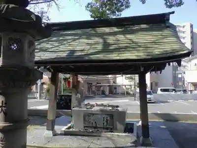白山神社の手水舎