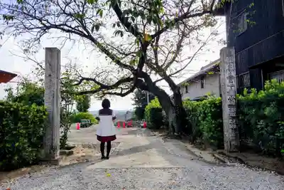 生路山 常照寺の山門・神門
