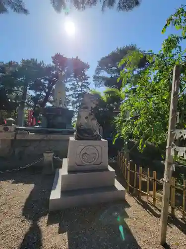 龍城神社の像