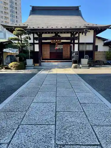 法身寺の{uncategorized: "未分類", other: "その他", undefined: "問題あり", building: "その他建物", grave: "お墓", sacred_gate: "鳥居", guardian: "狛犬", statue: "像", buddha: "仏像", history: "歴史", nature: "自然", garden: "庭園", animal: "動物", pagoda: "塔", temizu: "手水舎", mountain_gate: "山門・神門", sanctuary: "本殿・本堂", subordinate: "末社・摂社", art: "芸術", scenery: "景色", jizo: "地蔵", ema: "絵馬", goshuin: "御朱印", omikuji: "おみくじ", items: "授与品その他", amulet: "お守り", goshuincho: "御朱印帳", eats: "食事", festival: "お祭り", votive_dance: "神楽", shichigosan: "七五三参", wedding: "結婚式", experience: "体験その他", initially: "初詣", around: "周辺", anti_infection: "感染症対策"}