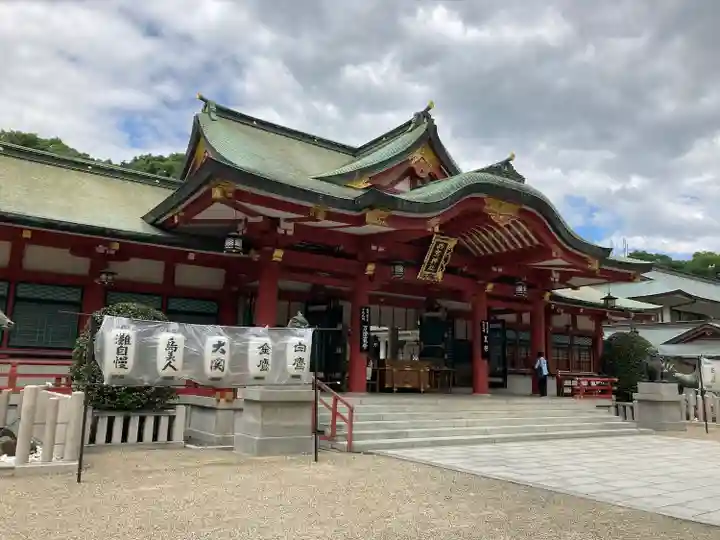 西宮神社の本殿・本堂