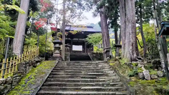 西明寺(滋賀県)
