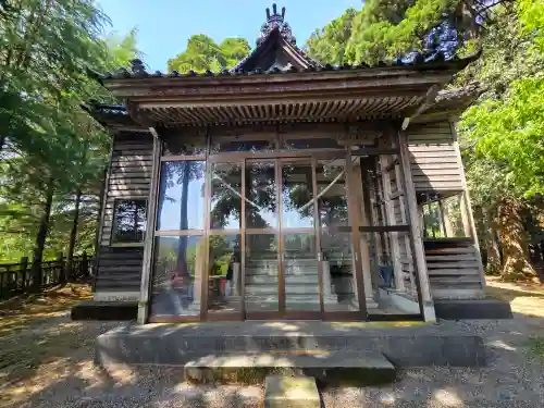 十柱神社の{uncategorized: "未分類", other: "その他", undefined: "問題あり", building: "その他建物", grave: "お墓", sacred_gate: "鳥居", guardian: "狛犬", statue: "像", buddha: "仏像", history: "歴史", nature: "自然", garden: "庭園", animal: "動物", pagoda: "塔", temizu: "手水舎", mountain_gate: "山門・神門", sanctuary: "本殿・本堂", subordinate: "末社・摂社", art: "芸術", scenery: "景色", jizo: "地蔵", ema: "絵馬", goshuin: "御朱印", omikuji: "おみくじ", items: "授与品その他", amulet: "お守り", goshuincho: "御朱印帳", eats: "食事", festival: "お祭り", votive_dance: "神楽", shichigosan: "七五三参", wedding: "結婚式", experience: "体験その他", initially: "初詣", around: "周辺", anti_infection: "感染症対策"}