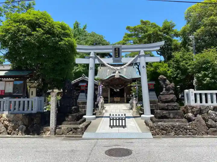 薫的神社の{uncategorized: "未分類", other: "その他", undefined: "問題あり", building: "その他建物", grave: "お墓", sacred_gate: "鳥居", guardian: "狛犬", statue: "像", buddha: "仏像", history: "歴史", nature: "自然", garden: "庭園", animal: "動物", pagoda: "塔", temizu: "手水舎", mountain_gate: "山門・神門", sanctuary: "本殿・本堂", subordinate: "末社・摂社", art: "芸術", scenery: "景色", jizo: "地蔵", ema: "絵馬", goshuin: "御朱印", omikuji: "おみくじ", items: "授与品その他", amulet: "お守り", goshuincho: "御朱印帳", eats: "食事", festival: "お祭り", votive_dance: "神楽", shichigosan: "七五三参", wedding: "結婚式", experience: "体験その他", initially: "初詣", around: "周辺", anti_infection: "感染症対策"}