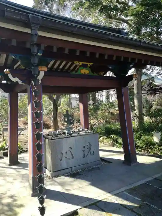 善導寺の手水舎