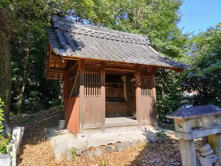八所神社(八所社)の末社・摂社