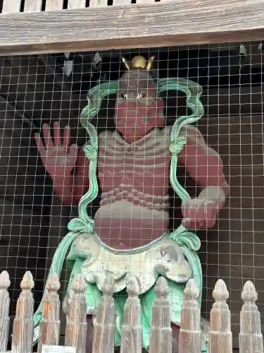 西新井大師総持寺の{uncategorized: "未分類", other: "その他", undefined: "問題あり", building: "その他建物", grave: "お墓", sacred_gate: "鳥居", guardian: "狛犬", statue: "像", buddha: "仏像", history: "歴史", nature: "自然", garden: "庭園", animal: "動物", pagoda: "塔", temizu: "手水舎", mountain_gate: "山門・神門", sanctuary: "本殿・本堂", subordinate: "末社・摂社", art: "芸術", scenery: "景色", jizo: "地蔵", ema: "絵馬", goshuin: "御朱印", omikuji: "おみくじ", items: "授与品その他", amulet: "お守り", goshuincho: "御朱印帳", eats: "食事", festival: "お祭り", votive_dance: "神楽", shichigosan: "七五三参", wedding: "結婚式", experience: "体験その他", initially: "初詣", around: "周辺", anti_infection: "感染症対策"}