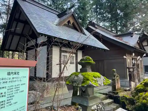 富士山東口本宮 冨士浅間神社の末社・摂社