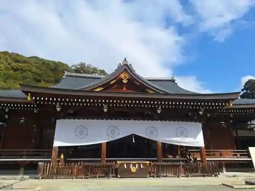 大神神社の{uncategorized: "未分類", other: "その他", undefined: "問題あり", building: "その他建物", grave: "お墓", sacred_gate: "鳥居", guardian: "狛犬", statue: "像", buddha: "仏像", history: "歴史", nature: "自然", garden: "庭園", animal: "動物", pagoda: "塔", temizu: "手水舎", mountain_gate: "山門・神門", sanctuary: "本殿・本堂", subordinate: "末社・摂社", art: "芸術", scenery: "景色", jizo: "地蔵", ema: "絵馬", goshuin: "御朱印", omikuji: "おみくじ", items: "授与品その他", amulet: "お守り", goshuincho: "御朱印帳", eats: "食事", festival: "お祭り", votive_dance: "神楽", shichigosan: "七五三参", wedding: "結婚式", experience: "体験その他", initially: "初詣", around: "周辺", anti_infection: "感染症対策"}