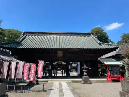 妻沼聖天山歓喜院の山門・神門