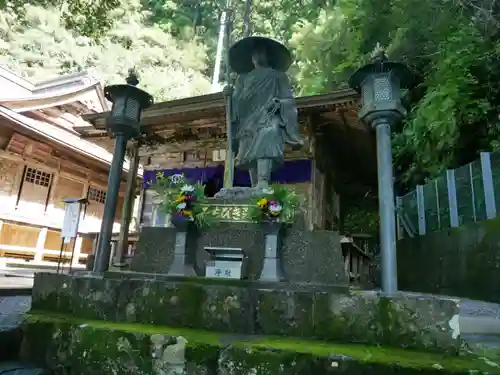 神峯寺の像