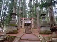 高倉神社の建物その他