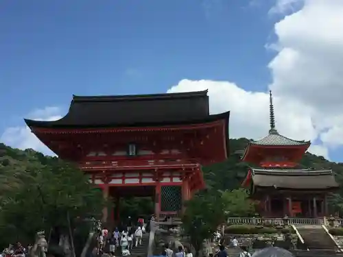 清水寺の山門・神門