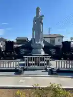 光明寺の{uncategorized: "未分類", other: "その他", undefined: "問題あり", building: "その他建物", grave: "お墓", sacred_gate: "鳥居", guardian: "狛犬", statue: "像", buddha: "仏像", history: "歴史", nature: "自然", garden: "庭園", animal: "動物", pagoda: "塔", temizu: "手水舎", mountain_gate: "山門・神門", sanctuary: "本殿・本堂", subordinate: "末社・摂社", art: "芸術", scenery: "景色", jizo: "地蔵", ema: "絵馬", goshuin: "御朱印", omikuji: "おみくじ", items: "授与品その他", amulet: "お守り", goshuincho: "御朱印帳", eats: "食事", festival: "お祭り", votive_dance: "神楽", shichigosan: "七五三参", wedding: "結婚式", experience: "体験その他", initially: "初詣", around: "周辺", anti_infection: "感染症対策"}