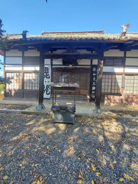 典厩寺の本殿・本堂